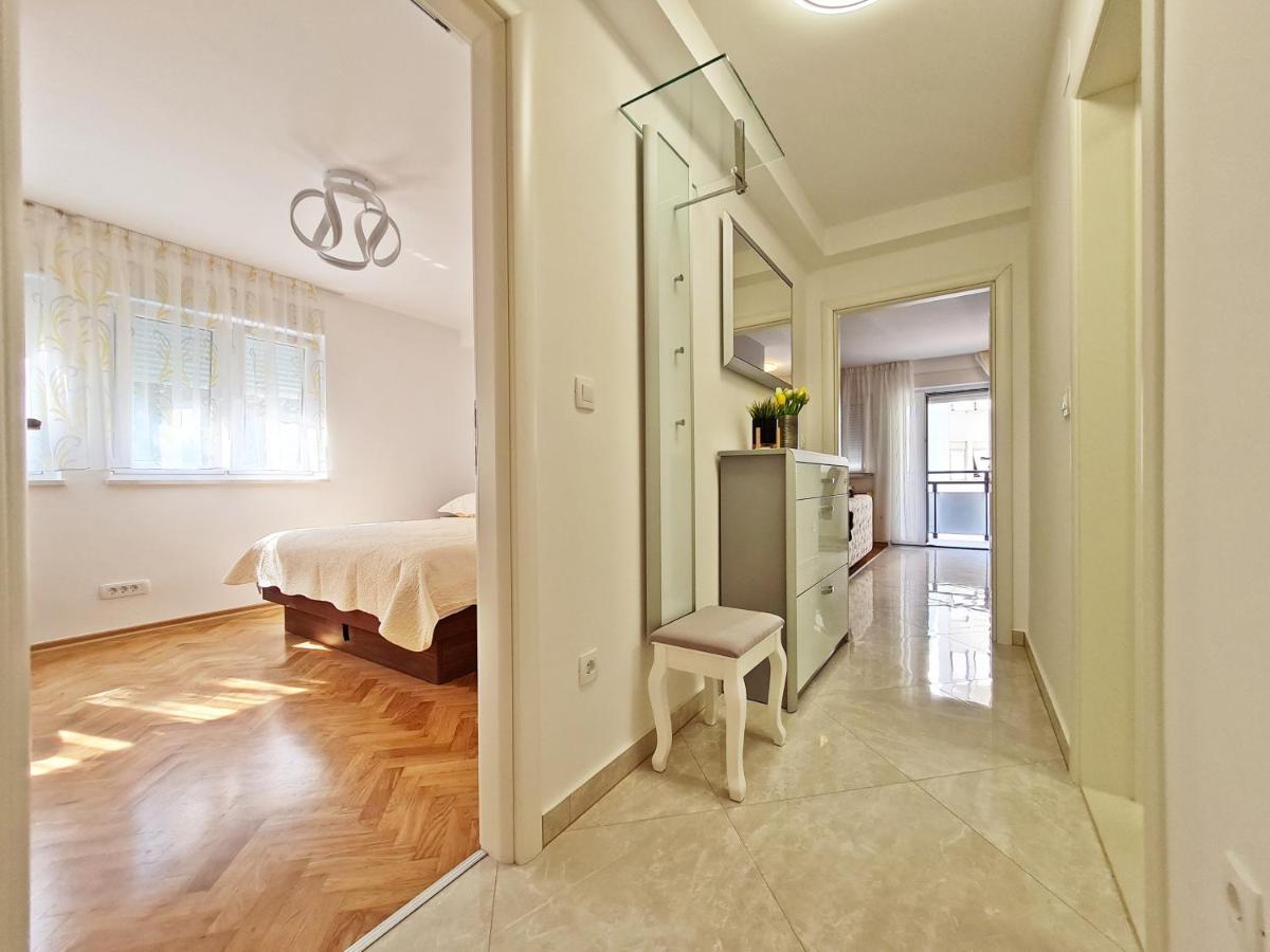 Split City Apartment Rosemary מראה חיצוני תמונה