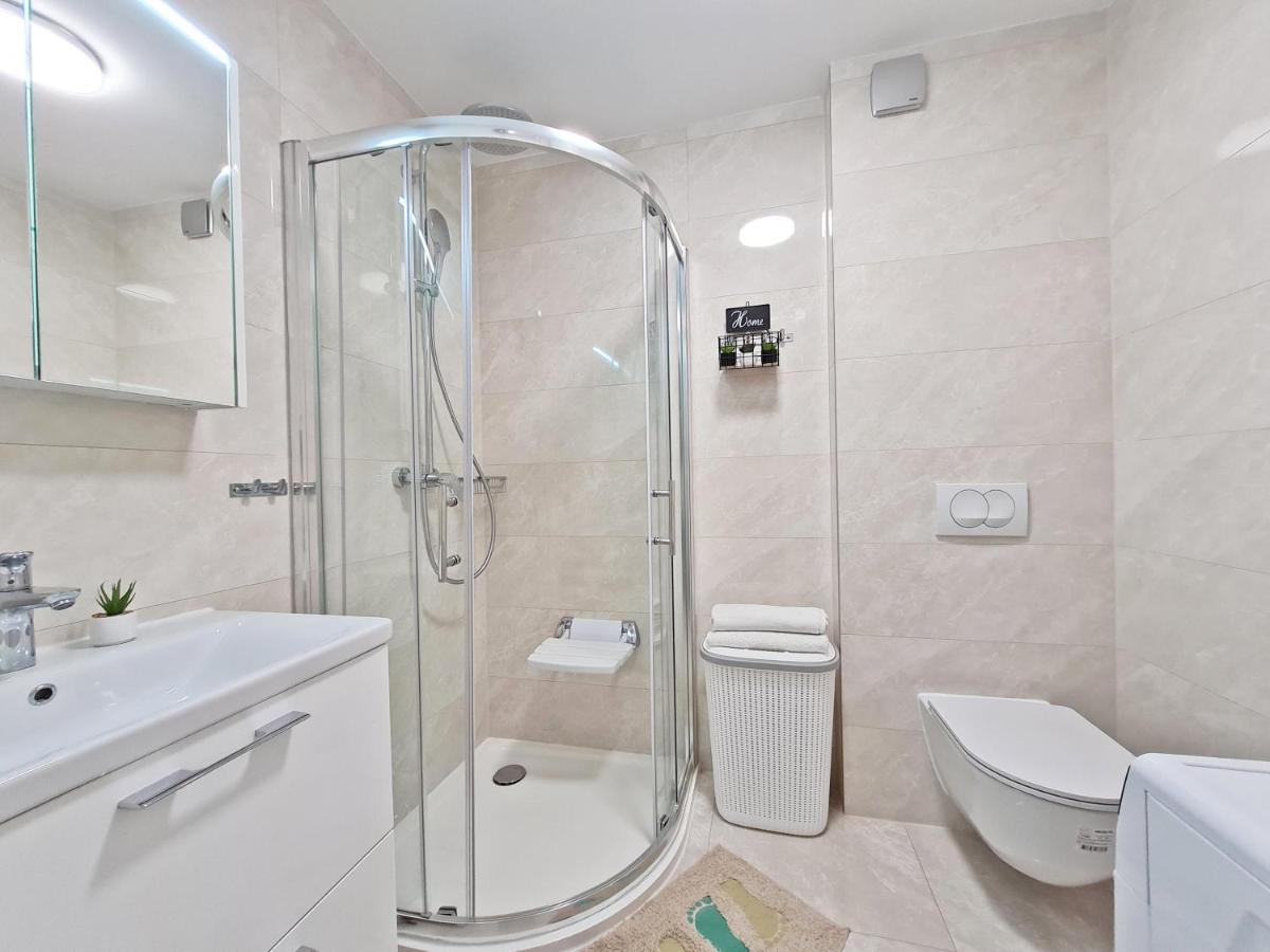 Split City Apartment Rosemary מראה חיצוני תמונה