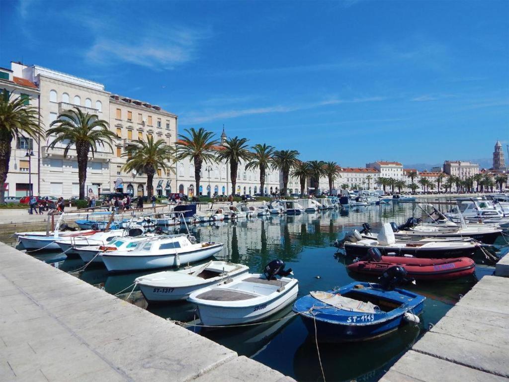 Split City Apartment Rosemary מראה חיצוני תמונה